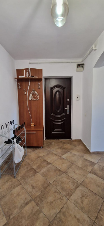 Apartament de inchiriat 2 camere in zona Faleza Nord 