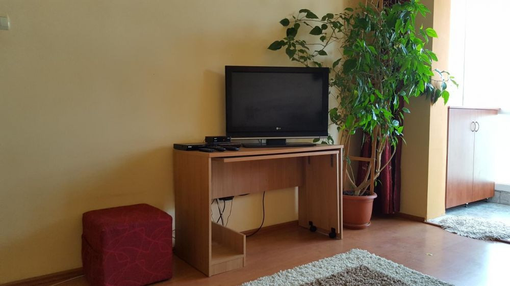 Apartament cu 2 camere decomandate in TOMIS NORD - OMV
