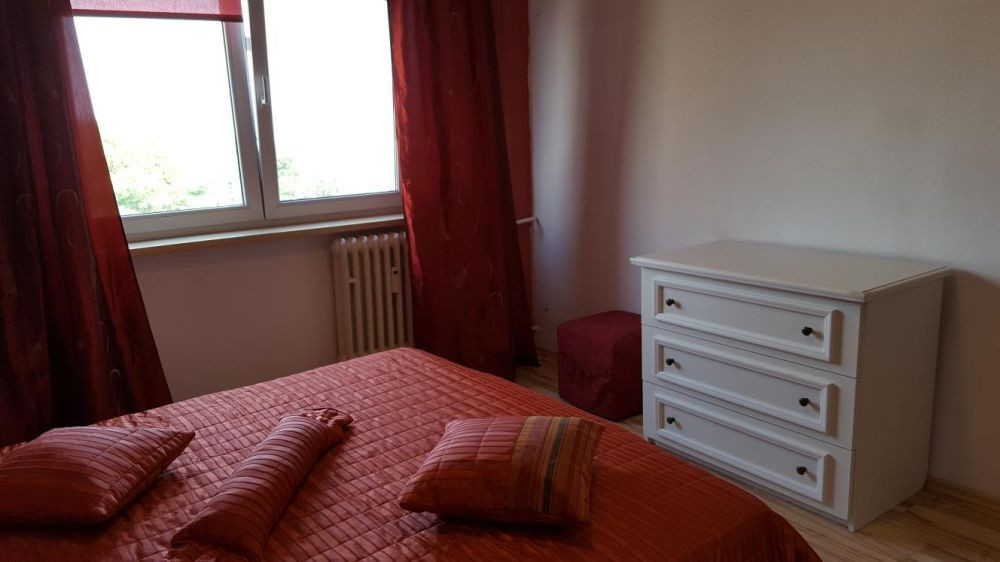 Apartament cu 2 camere decomandate in TOMIS NORD - OMV