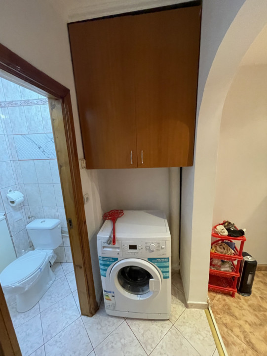  Apartament situat in zona CET