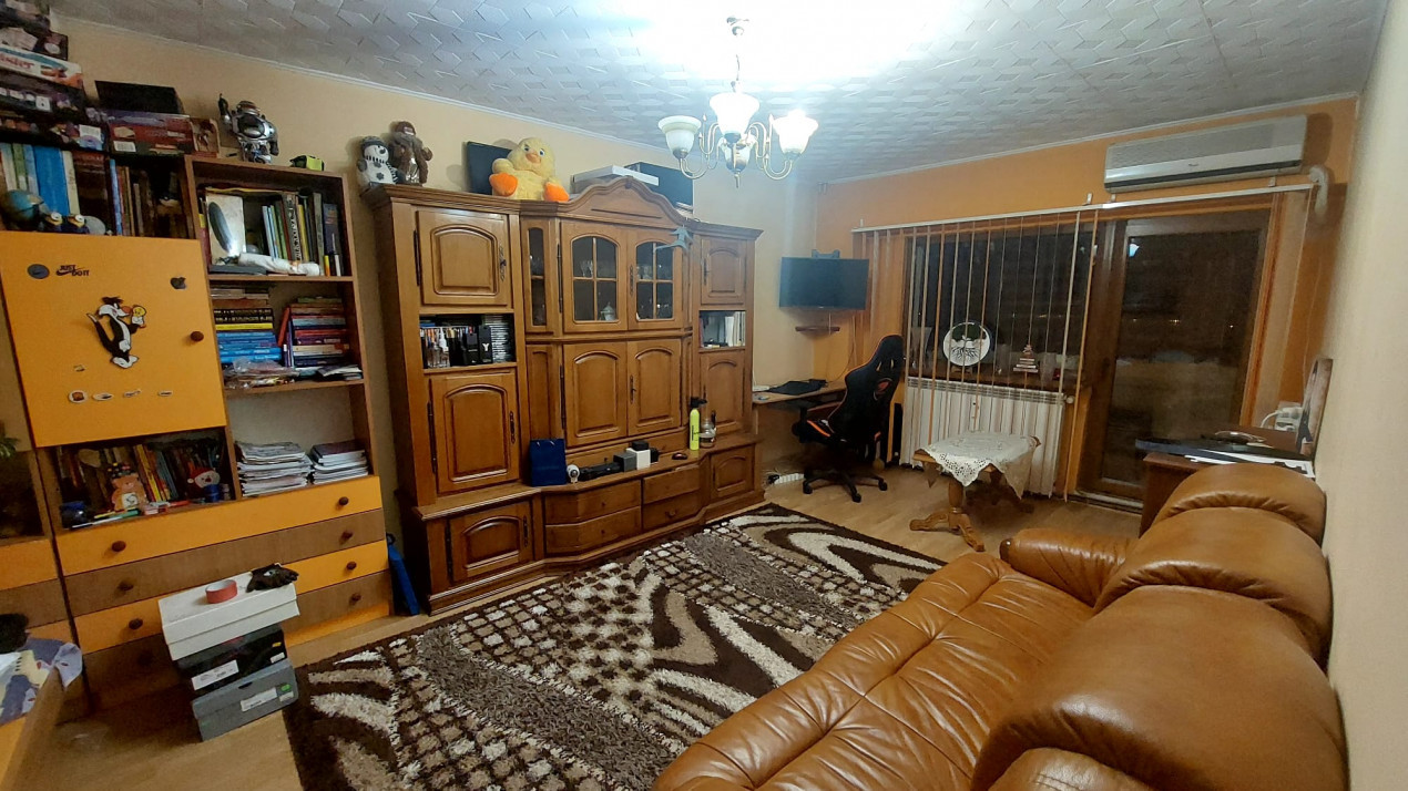 Apartament de inchiriat 2 camere in zona Inel II