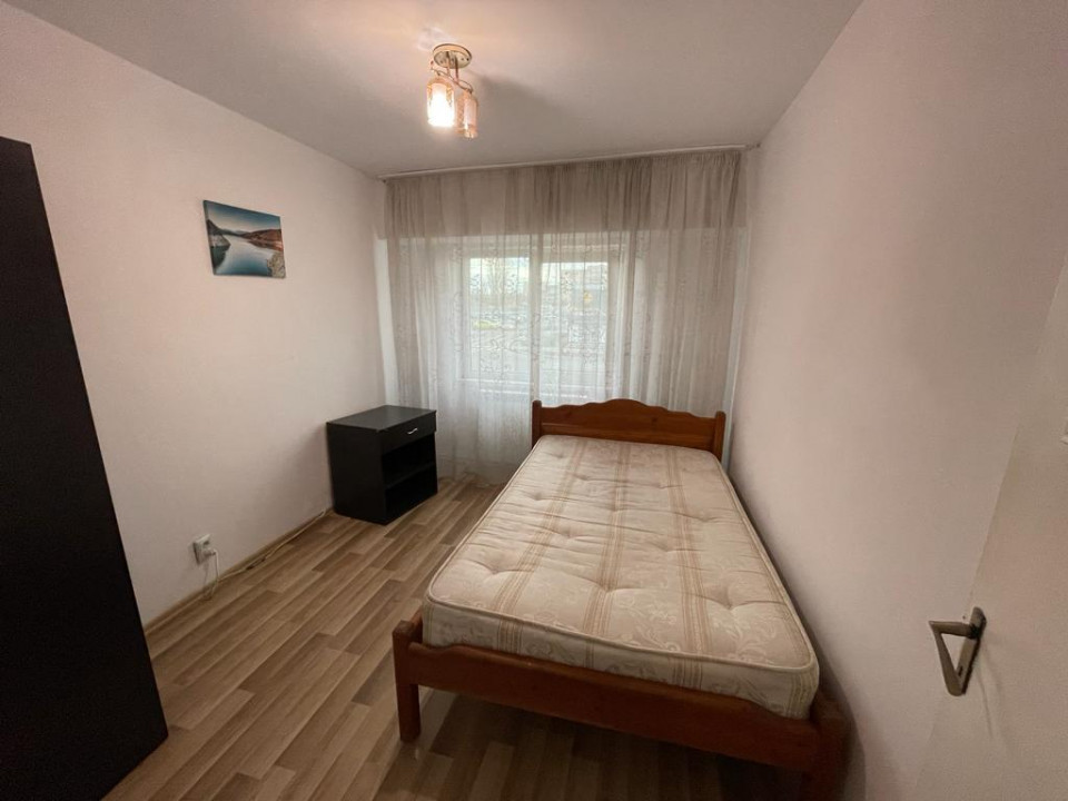 apartament cu 3 camere decomandate, in zona ICIL - LIDL