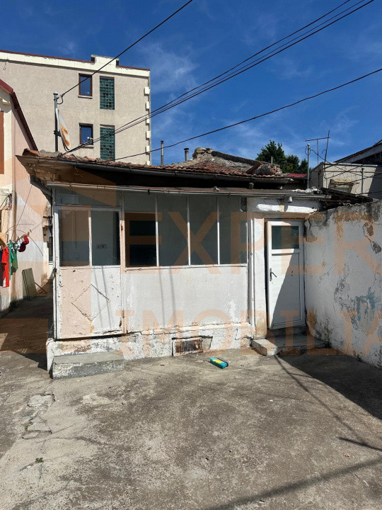 Casa renovabila in zona Tomis II