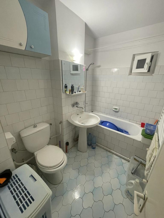  apartament cu 2 camere decomandate, in zona DACIA , aproape de Scoala Spectrum