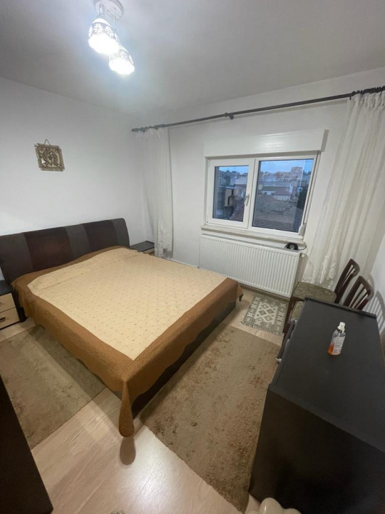  apartament cu 2 camere decomandate, in zona DACIA , aproape de Scoala Spectrum