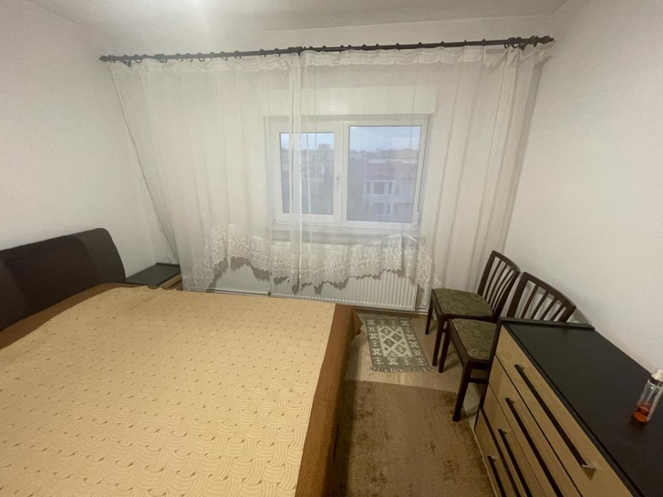  apartament cu 2 camere decomandate, in zona DACIA , aproape de Scoala Spectrum
