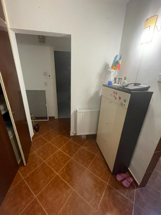  apartament cu 2 camere decomandate, in zona DACIA , aproape de Scoala Spectrum
