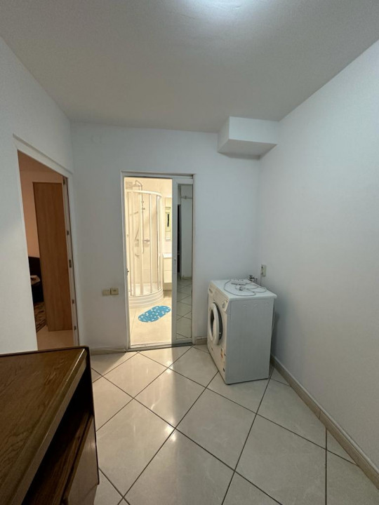 Apartament 2 camere in zona Dacia 