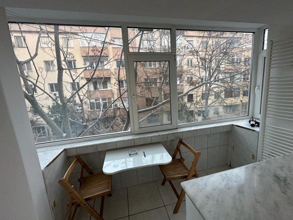 Apartament 2 camere in zona Dacia 