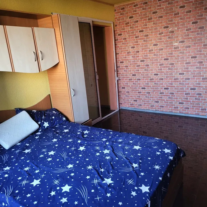 Apartament cu 3 camere semidecomandate in zona Tomis Nord