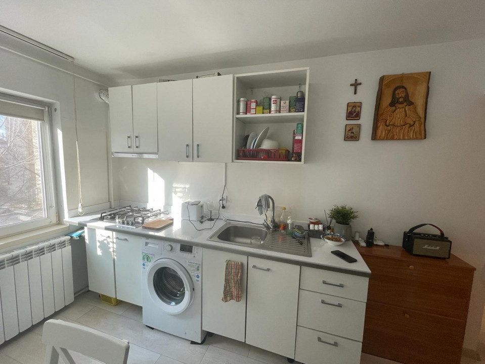 apartament cu 2 camere semidecomandate, in zona TOMIS NORD -Ciresica