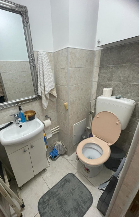 apartament cu  3 camere decomandate confort 0, in zona DACIA - TOMIS III 