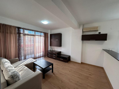 Apartament de 2 camere decomandate situat în zona TROCADERO