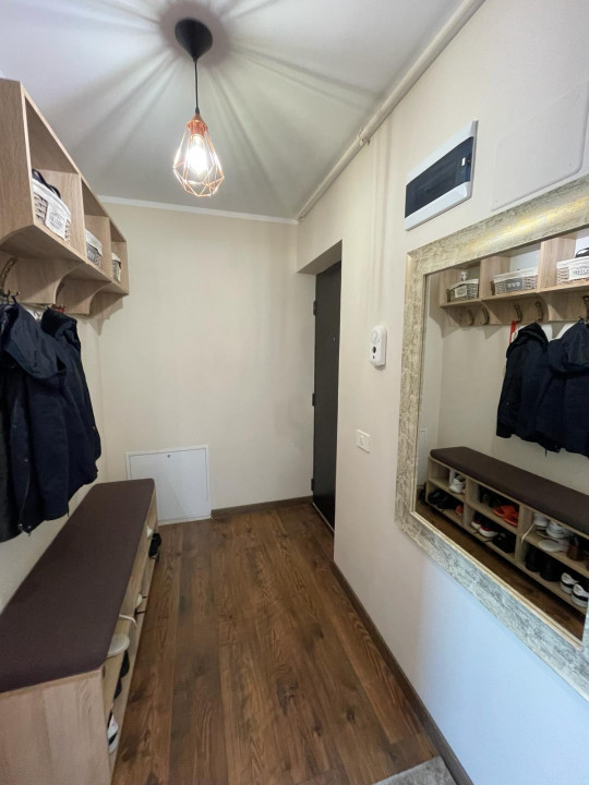 Apartament 3 camere decomandat situat in zona COMPOZITORI