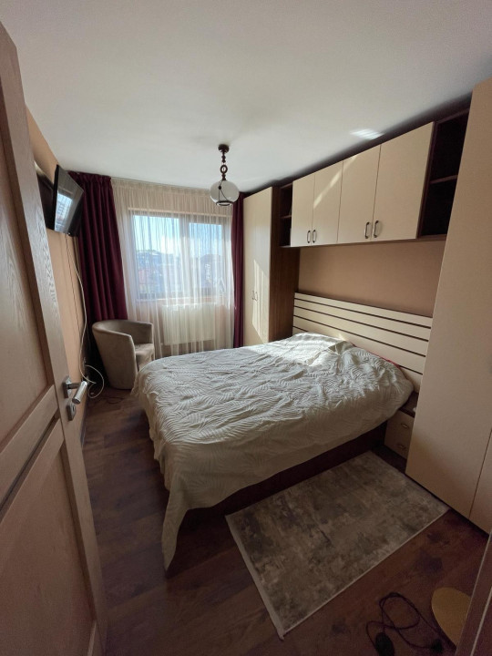 Apartament 3 camere decomandat situat in zona COMPOZITORI