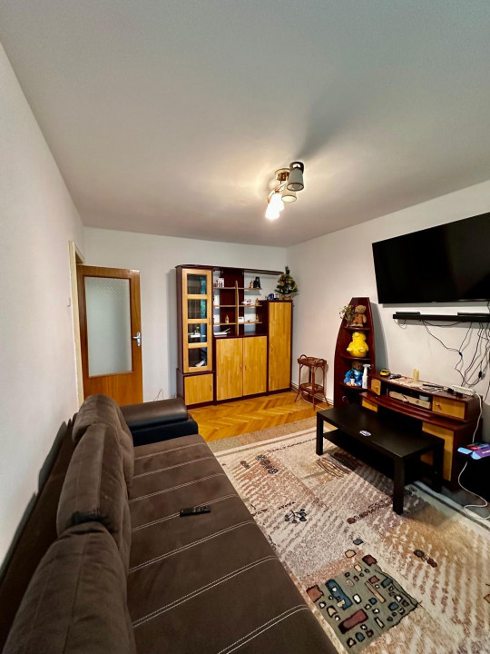 Apartament 3 camere situat in zona Tomis Nord