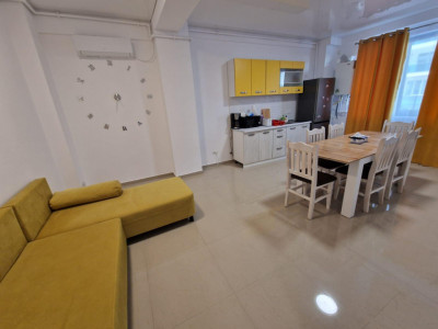 Apartament 3 camere situat in Mamaia Nord