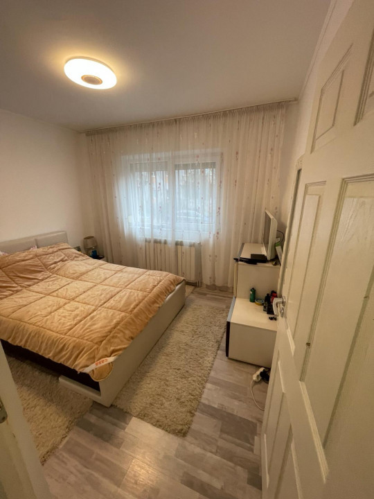 Apartament compus din 3 camere transformat in 4 camere in zona Inel I