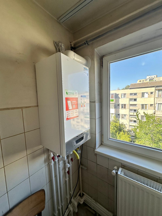 Apartament compus din 2 camere situat in zona TOMIS NORD - BOEMA