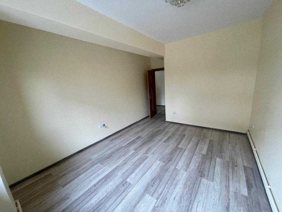 Apartament 3 camere situat in zona TOMIS PLUS