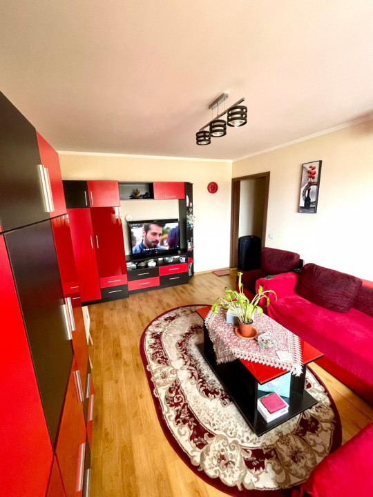 Apartament 3 camere situat in zona INEL I