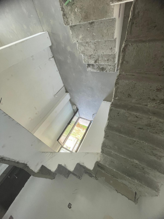 casa P+1, 4 camere, in AGIGEA, zona DINU COCEA,