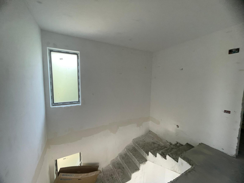 casa P+1, 4 camere, in AGIGEA, zona DINU COCEA,