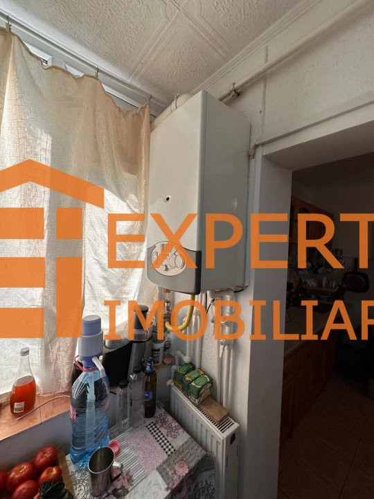 Apartament 3 camere decomandat situat in zona ANDA