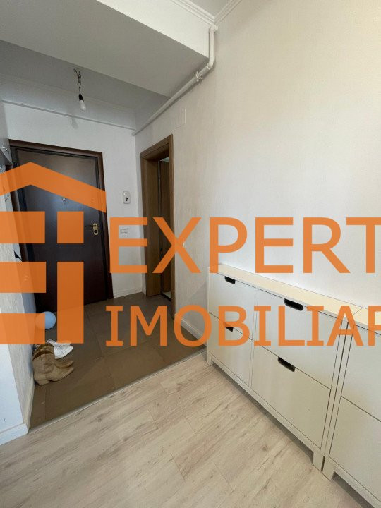 Apartament 3 camere, decomandat situat in zona DACIA, bloc nou