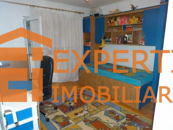 Apartament 2 camere situat in zona FAR