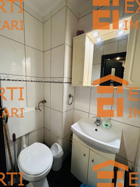 Apartament 3 camere, decomandat situat in zona ABATOR