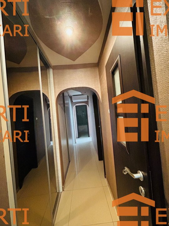 Apartament 3 camere, decomandat situat in zona ABATOR