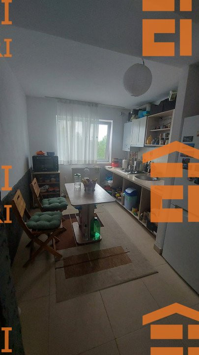  apartament situat in zona INEL II