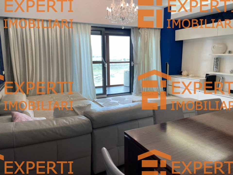 Apartament cu 3 camere cu vedere frontala la mare in zona FALEZA NORD