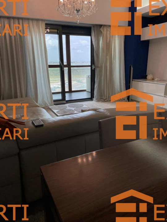 Apartament cu 3 camere cu vedere frontala la mare in zona FALEZA NORD