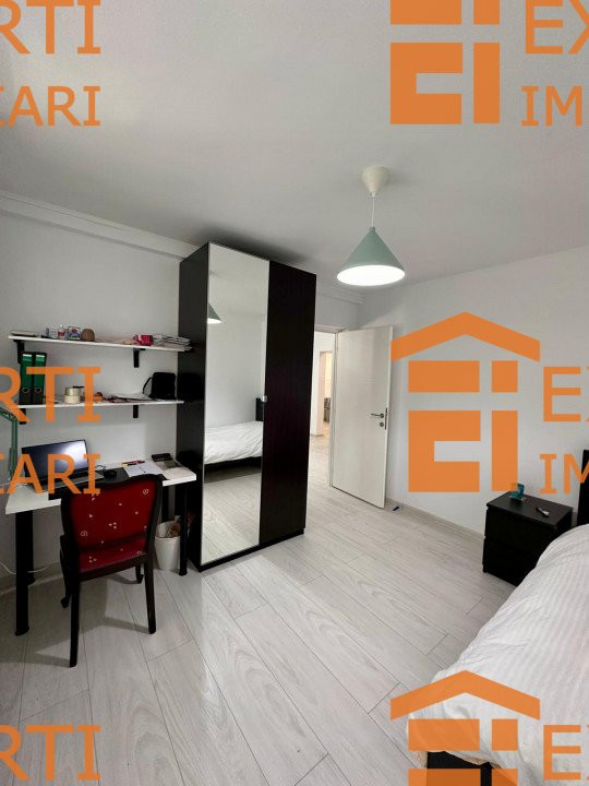 Apartament 3 camere situat in zona CENTRU - LICEUL TRAIAN (COLONADELOR)