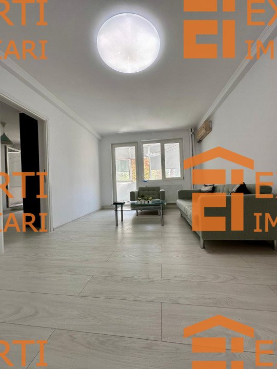 Apartament 3 camere situat in zona CENTRU - LICEUL TRAIAN (COLONADELOR)