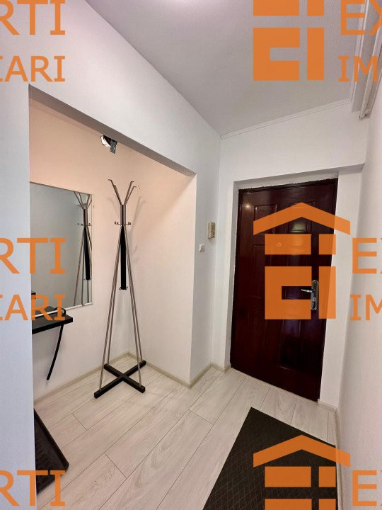 Apartament 3 camere situat in zona CENTRU - LICEUL TRAIAN (COLONADELOR)