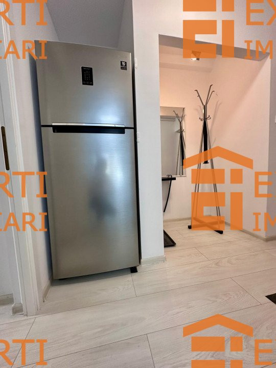 Apartament 3 camere situat in zona CENTRU - LICEUL TRAIAN (COLONADELOR)