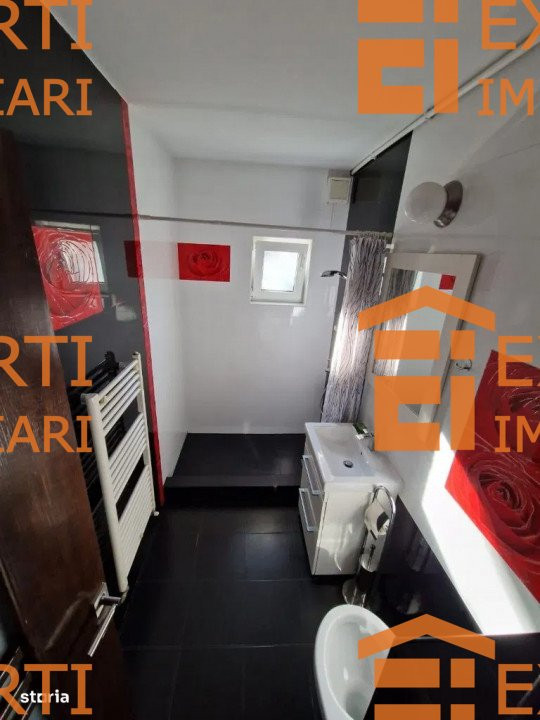 Apartament 4 camere in zona  Ovidiu langa lac