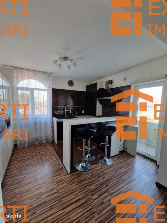 Apartament 4 camere in zona  Ovidiu langa lac