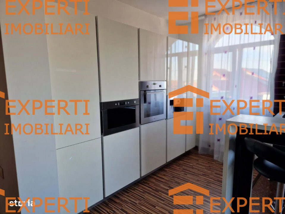 Apartament 4 camere in zona  Ovidiu langa lac