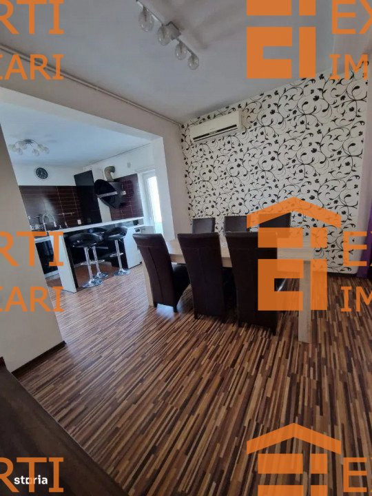 Apartament 4 camere in zona  Ovidiu langa lac