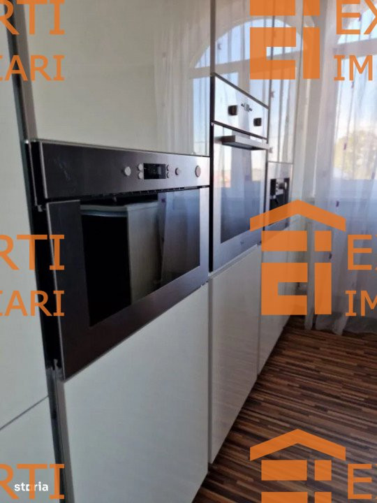 Apartament 4 camere in zona  Ovidiu langa lac