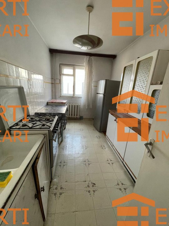 Apartament 2 camere situat in CENTRU