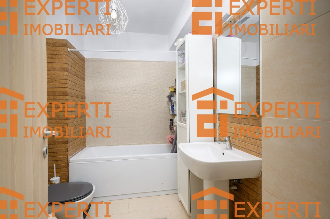 Apartament 2 camere situat in zona TOMIS PLUS, loc parcare 