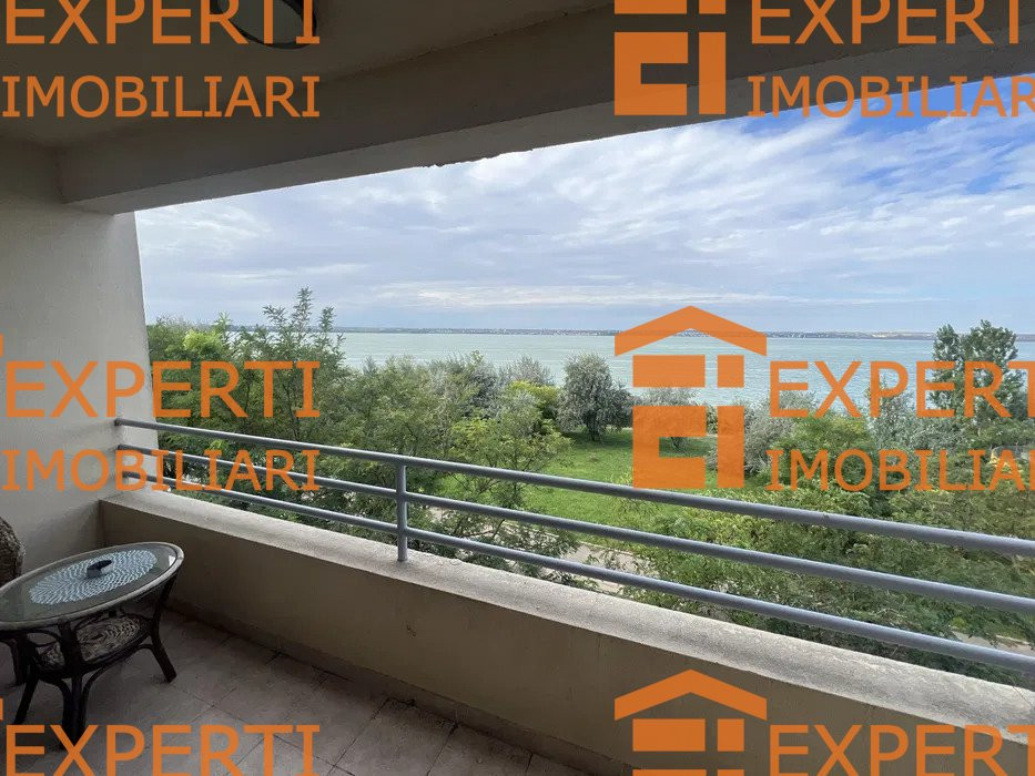 Apartament 2 camere vedere frontala la lac in zona MAMAIA