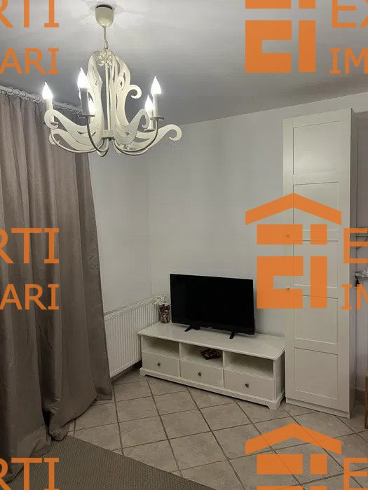 Apartament 2 camere vedere frontala la lac in zona MAMAIA