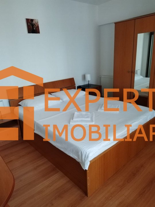 Apartament 3 camere situat in zona FALEZA NORD