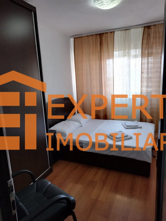 Apartament 3 camere situat in zona FALEZA NORD